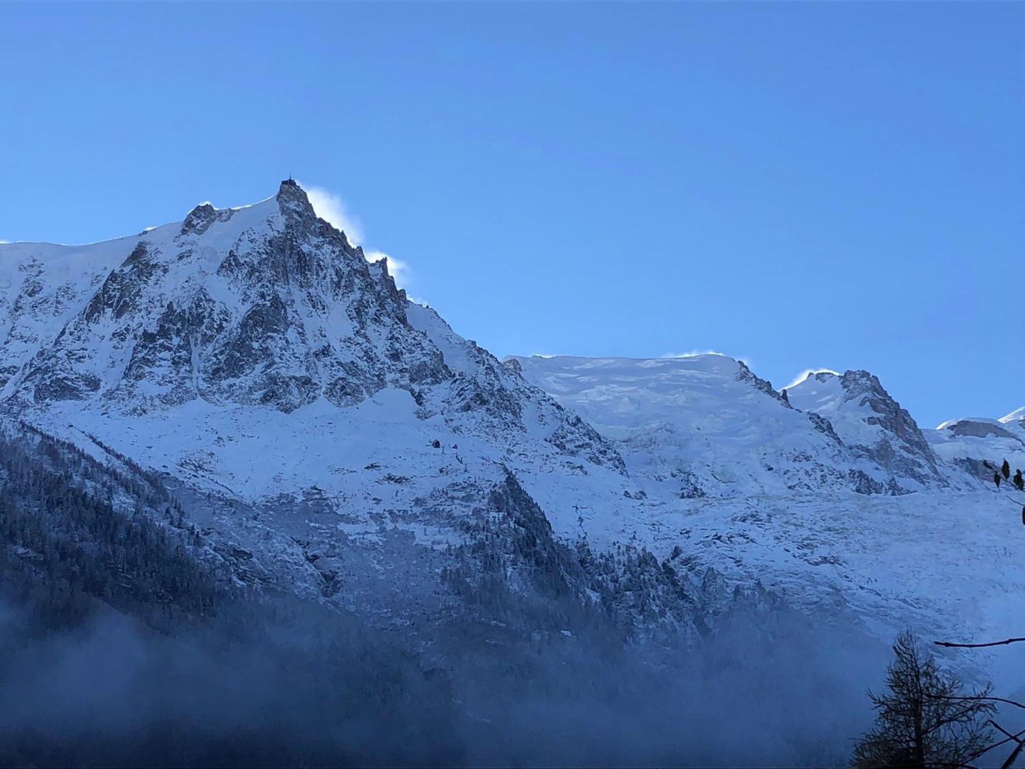 Апартаменты Les Alpins - Centre De Chamonix - Renove Avec Jardin Et Vue Imprenable Sur Le Montblanc Экстерьер фото